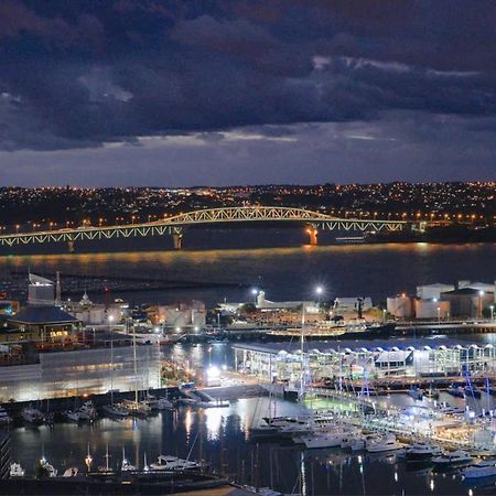 Апартаменти Magnificent Skytower, Sea, Habour View In Cbd Окленд Екстер'єр фото